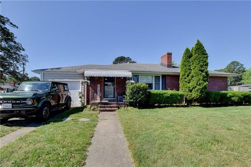 10 Rivercrest Ct, Portsmouth, VA, 23701-2032 | Card Image