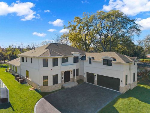 1851 Oakwood Rd, Northbrook, IL, 60062-1345 | Card Image