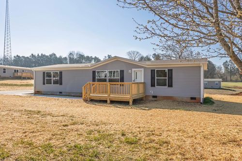 166 Meadow Lawn Dr, Englewood, TN, 37329-2201 | Card Image