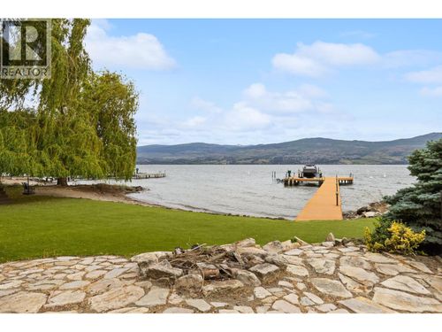 1069 Sunnyside Road, West Kelowna, BC, V1Z2N7 | Card Image