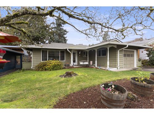 11760 Sw King George Dr, King City, OR, 97224-2627 | Card Image