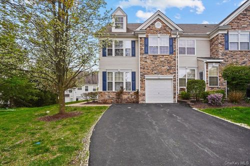 a1-24 Ford Ct, Monroe, NY, 10950-4946 | Card Image