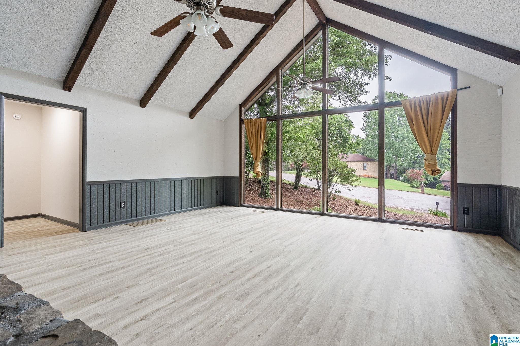 Residential in HOOVER 4