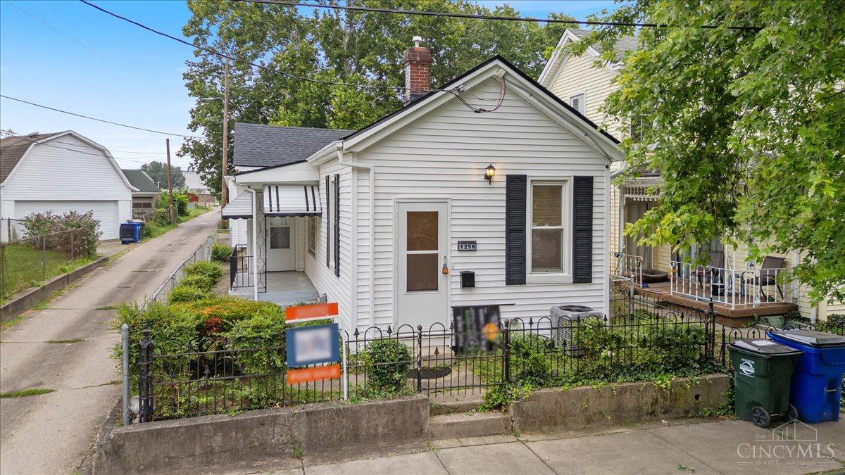 Lane St, Hamilton, OH 45011