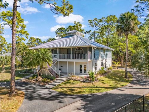 670 27th St Nw, Naples, FL, 34120-1750 | Card Image