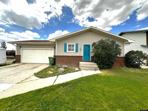 3201 Fir Dr, Rock Springs, WY, 82901-4167 | Card Image