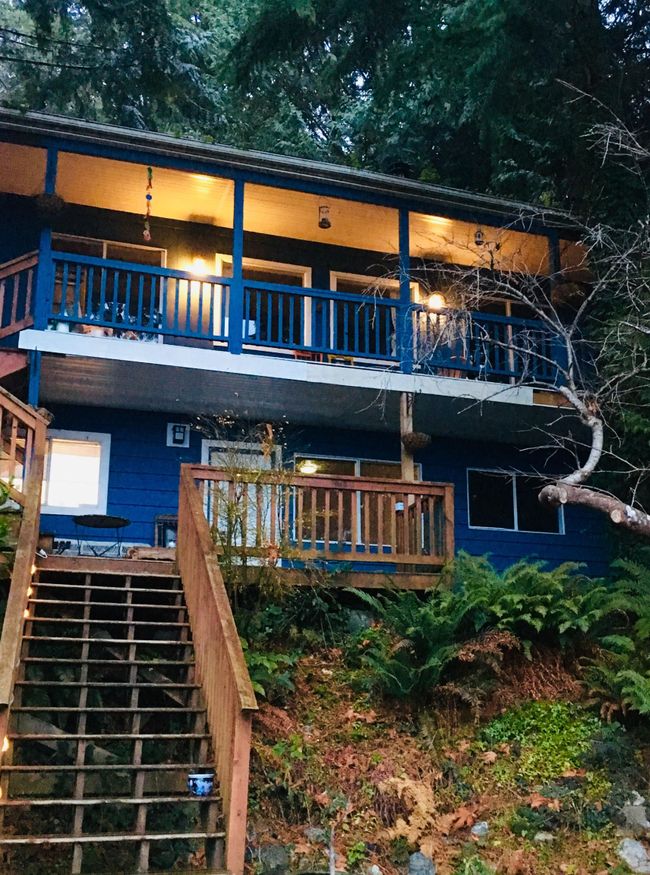1833 North Road, House other with 3 bedrooms, 2 bathrooms and 2 parking in Gibsons BC | Image 36