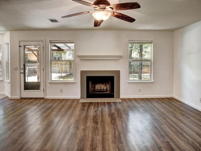 117 High Point Blvd, House other with 3 bedrooms, 3 bathrooms and null parking in Cedar Creek TX | Image 6