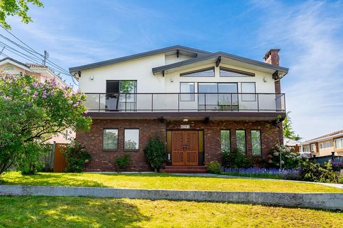 6041 Selma Ave, Burnaby, BC, V5H3R1 | Card Image