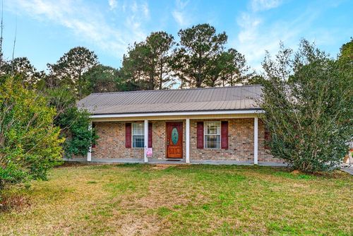 57 Alan Rd, Carriere, MS, 39426-8127 | Card Image