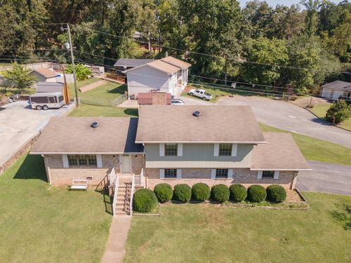 4548 N Ravenwood Dr, Red Bank, TN, 37415-2355 | Card Image