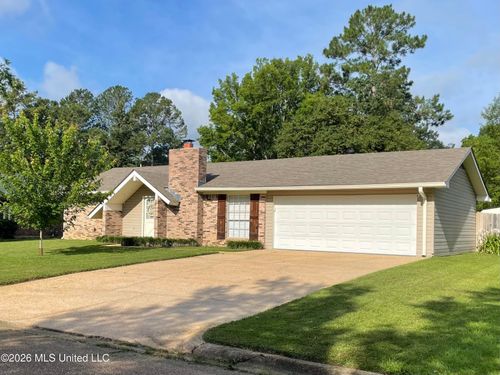 225 Salem Sq, Ridgeland, MS, 39157-2819 | Card Image