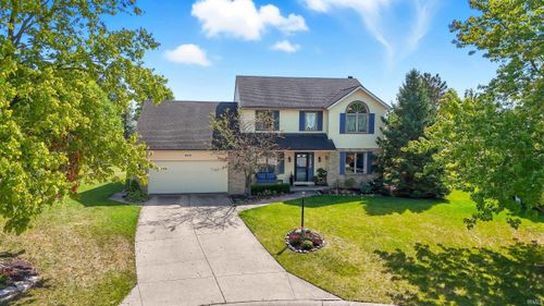 9415 Blue Mound Dr, Fort Wayne, IN, 46804-5920 | Card Image