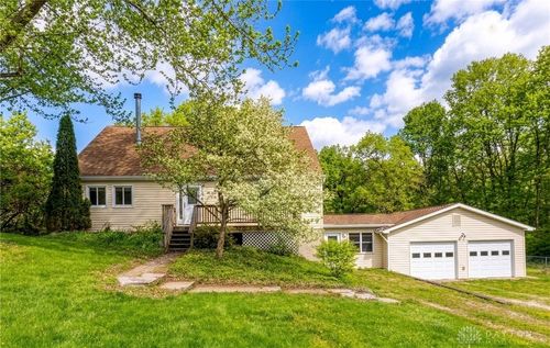 5490 S Dayton Brandt Rd, New Carlisle, OH, 45344-8604 | Card Image