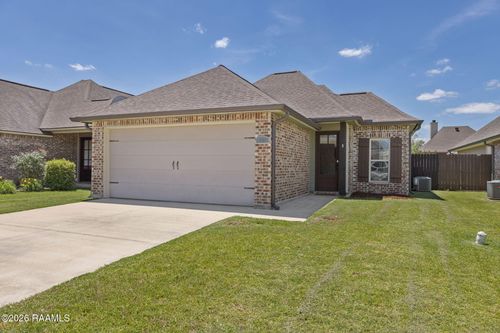 105 Canton Ct, Youngsville, LA, 70592-6087 | Card Image