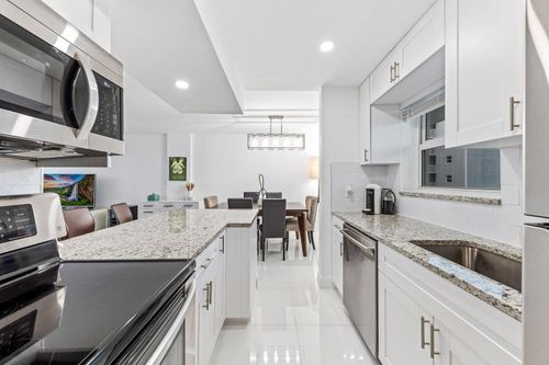 906-801 S Federal Hwy, POMPANO BEACH, FL, 33062-6762 | Card Image