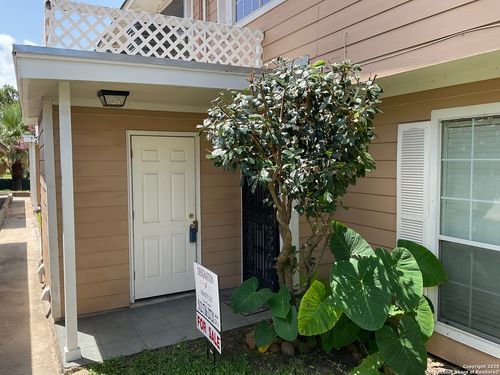 36-7322 Oak Manor Dr, San Antonio, TX, 78229-4529 | Card Image