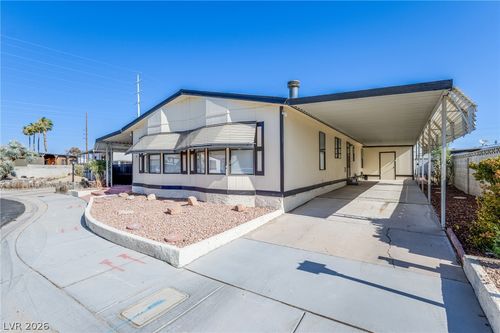 5436 Tres Piedras Rd, Las Vegas, NV, 89122-3395 | Card Image