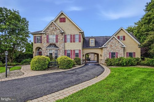 264 Regent Cir, OXFORD, PA, 19363-1289 | Card Image