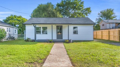 676 W Rhea Ave, Spring City, TN, 37381-4115 | Card Image