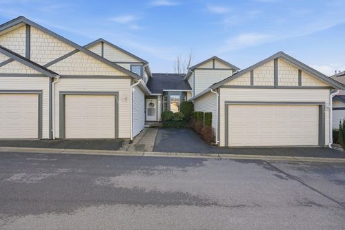 123-9012 Walnut Grove Dr, Langley, BC, V1M2K3 | Card Image