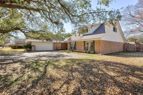2005 Surrey Ln, Bossier City, LA, 71111-5534 | Card Image