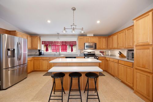 8925 Wentworth Springs Road, Georgetown, CA, 95634 | Card Image