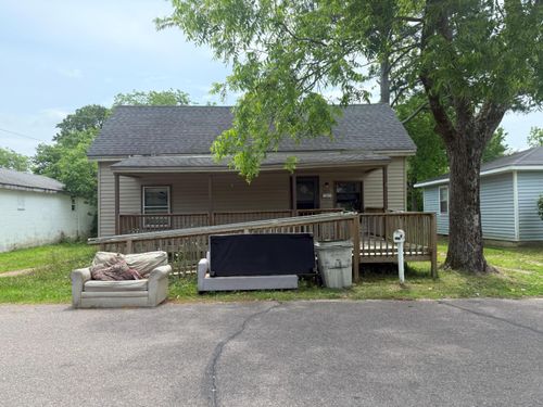 205 Addison St, Johnston, SC, 29832-1501 | Card Image