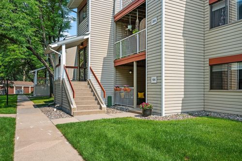 unit-104-350 Shelard Pkwy, Saint Louis Park, MN, 55426-1051 | Card Image