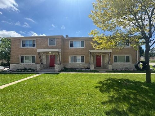 7224-7222 W Appleton Avenue, Milwaukee, WI, 53216 | Card Image