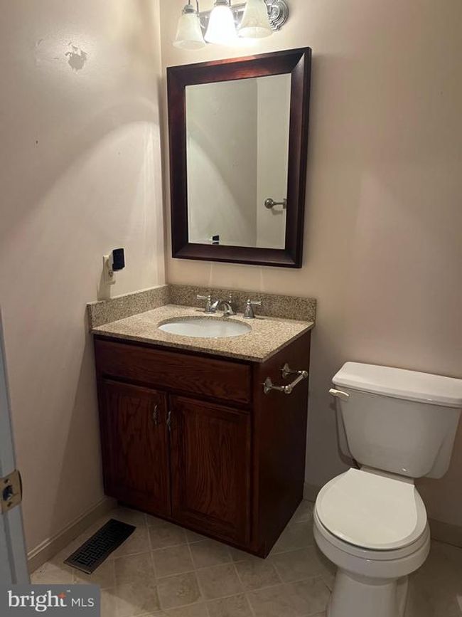 4 Johnamac S, Townhouse with 3 bedrooms, 3 bathrooms and null parking in LITTLESTOWN PA | Image 15