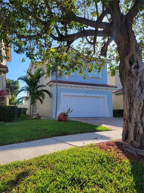 3708 Ne 22nd Pl, Homestead, FL, 33033-5149 | Card Image