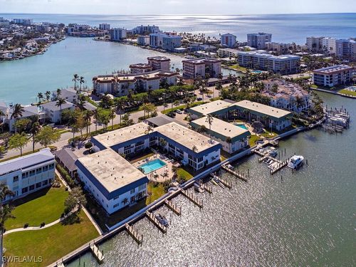 apt-108-333 Harbour Dr, NAPLES, FL, 34103-4061 | Card Image