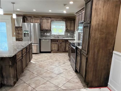 209 Renee Ln, Garden City, MO, 64747-8382 | Card Image