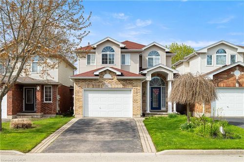 131 Swift Cres, Guelph, ON, N1E7J2 | Card Image