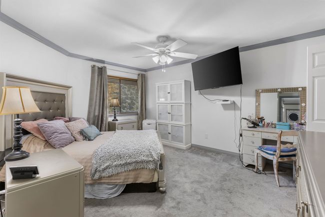 320 - 1195 Pipeline Rd, Condo with 2 bedrooms, 2 bathrooms and 1 parking in Coquitlam BC | Image 9