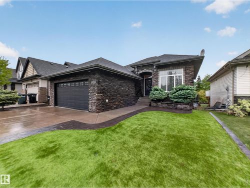 4044 Crowsnest Cres, Sherwood Park, AB, T8H0G9 | Card Image