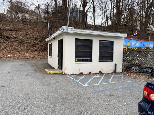 347 N Broadway, Sleepy Hollow, NY, 10591-2309 | Card Image