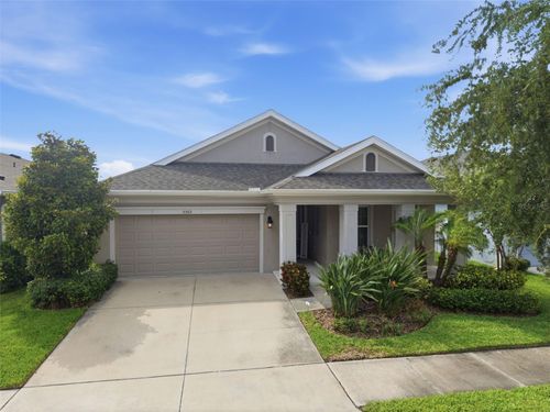 5565 Silver Sun Dr, APOLLO BEACH, FL, 33572-2086 | Card Image