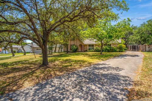 8535 Norwich Dr, San Antonio, TX, 78217-5117 | Card Image