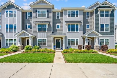 2041 Sequoia Avenue, Mundelein, IL, 60060 | Card Image