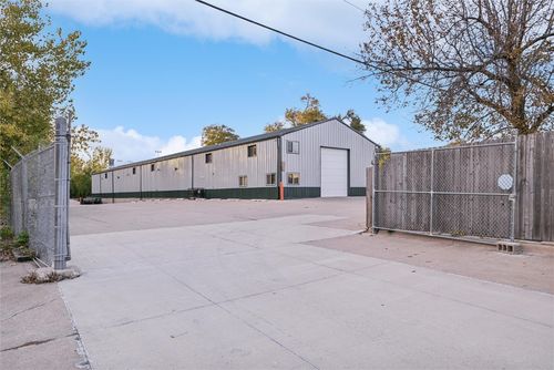 1402 18th St Sw, Cedar Rapids, IA, 52404-1773 | Card Image