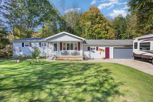 3430 N Branch Dr, Beaverton, MI, 48612-8134 | Card Image