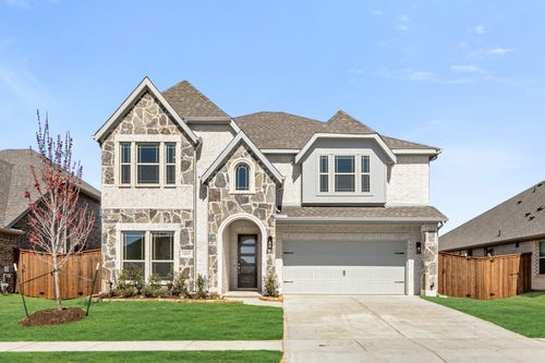 1605 Community Dr, Cedar Hill, TX, 75104-3960 | Card Image
