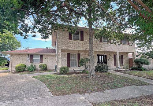 4301 N Woodlawn Ave, Metairie, LA, 70006-2845 | Card Image