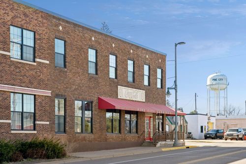 8h-30 Main St S, Pine City, MN, 55063-1476 | Card Image