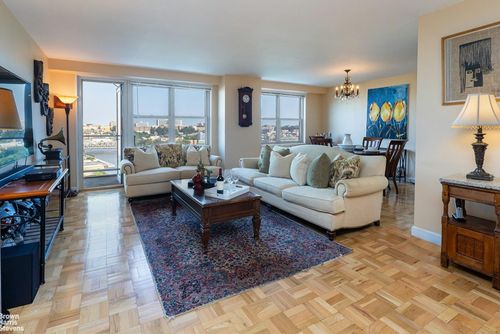 apt-9p-2500 Johnson Ave, Bronx, NY, 10463-4960 | Card Image