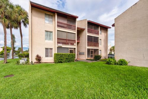 unit-93-8602 Champlain Ct, TAMPA, FL, 33614-2093 | Card Image