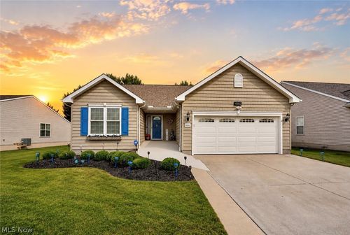 4860 Meadow Lark Dr, Lorain, OH, 44053-1473 | Card Image