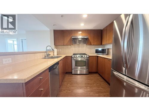808-8120 Lansdowne Rd, Richmond, BC, V6X0A1 | Card Image
